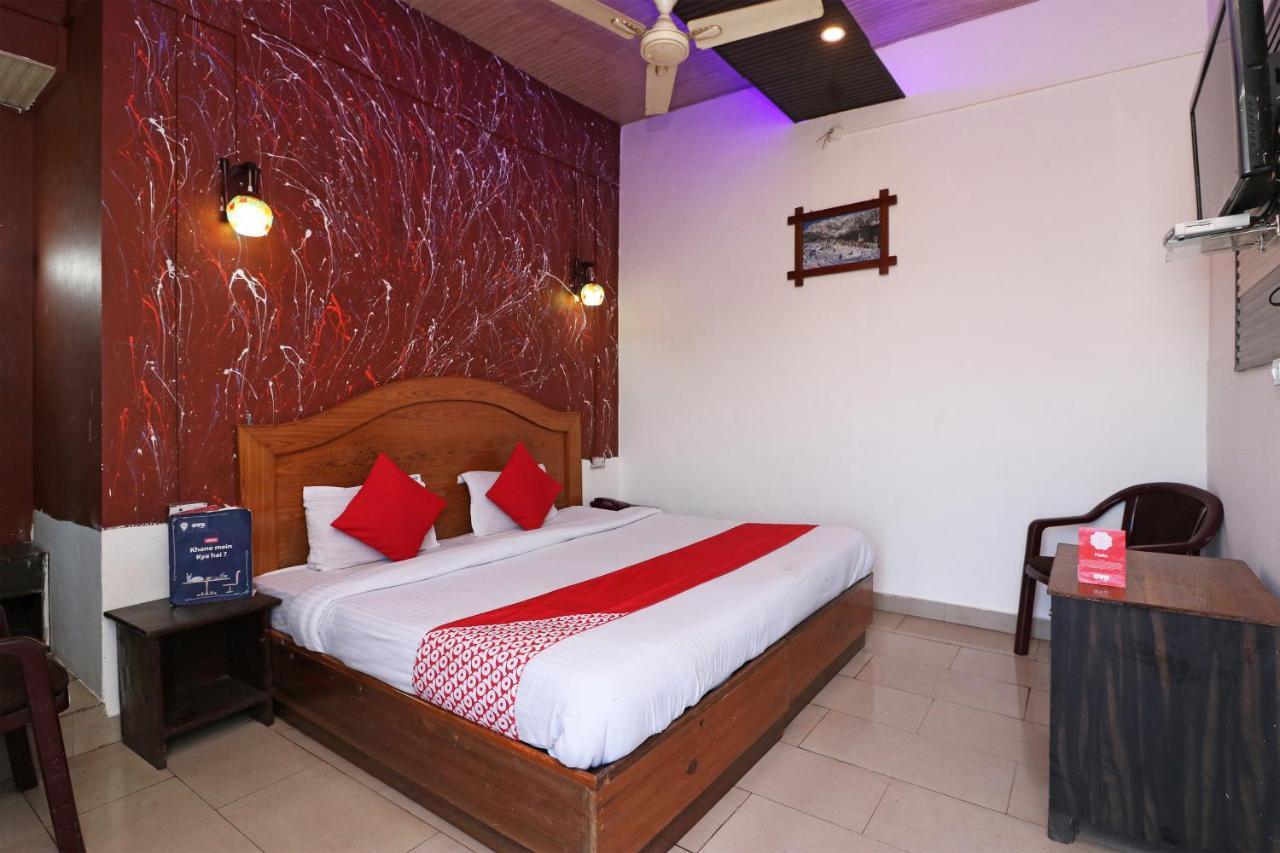 Oyo 81042 Rajput Resort Patiāla מראה חיצוני תמונה